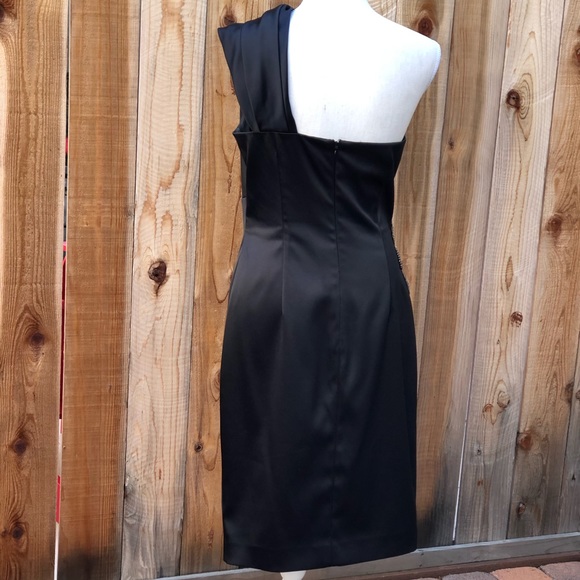 Eliza J, One Shoulder Cocktail Dress in Black - Picture 4 of 6